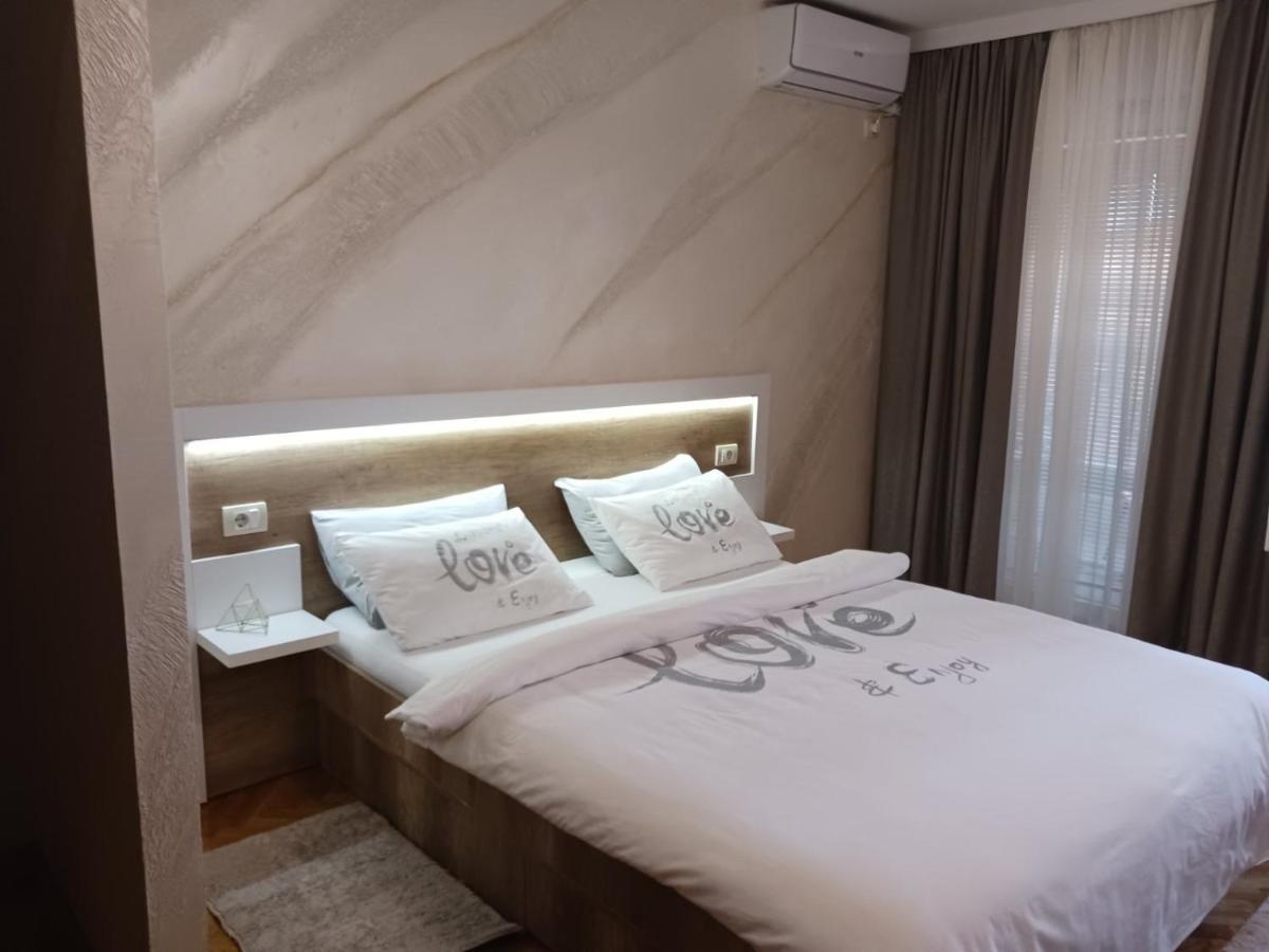 Apartments Dunja Novi Sad Bagian luar foto